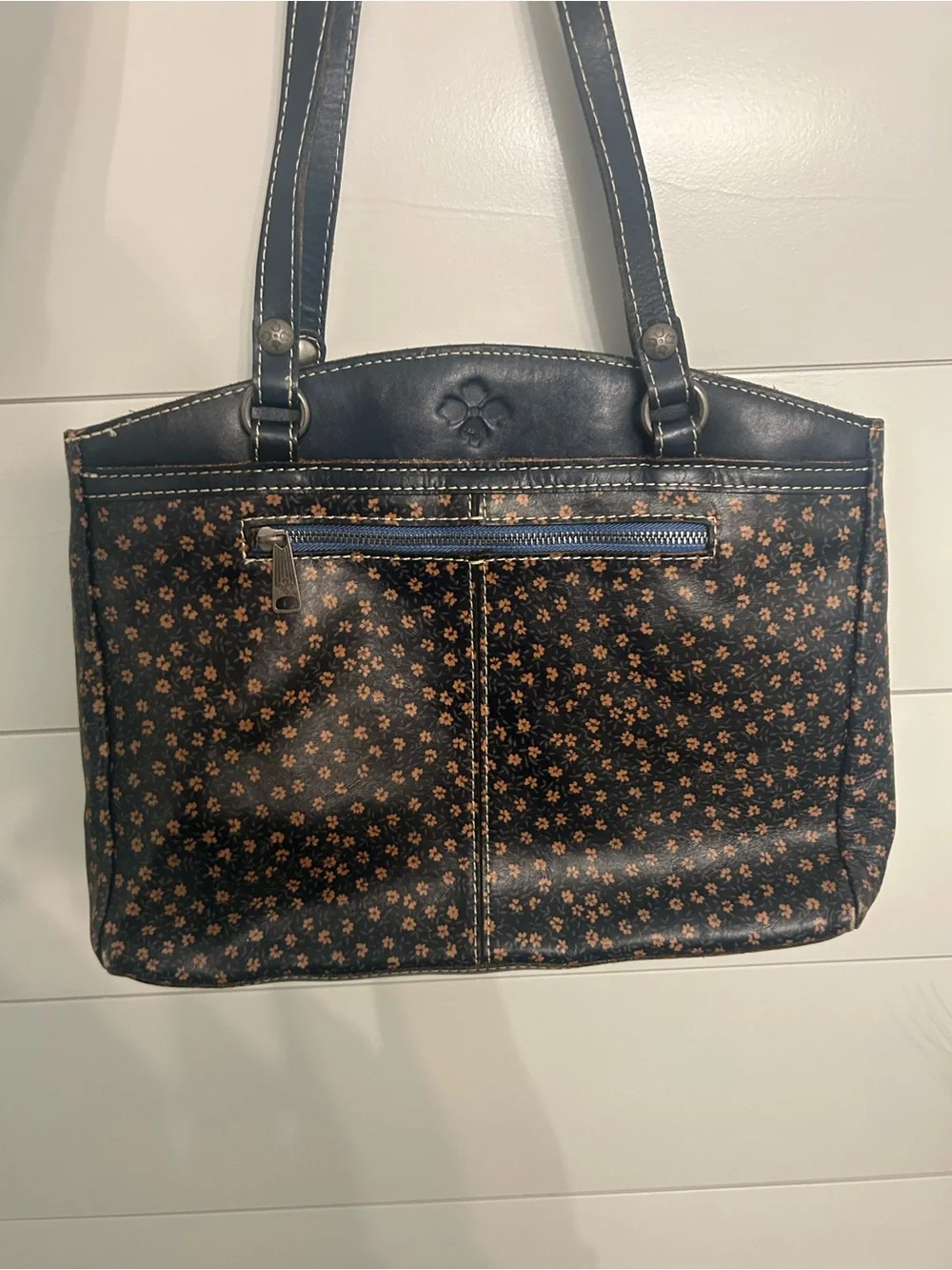 Patricia Nash Dark Navy 100% Full Grain Leather shoulder bag Floral Design